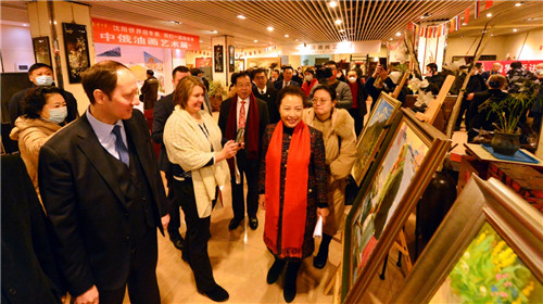 冰雪世界的艺术桥梁 沈阳市侨联中俄油画艺术展奏响“亲情节拍”
